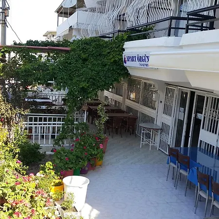Ozgun Kusadası