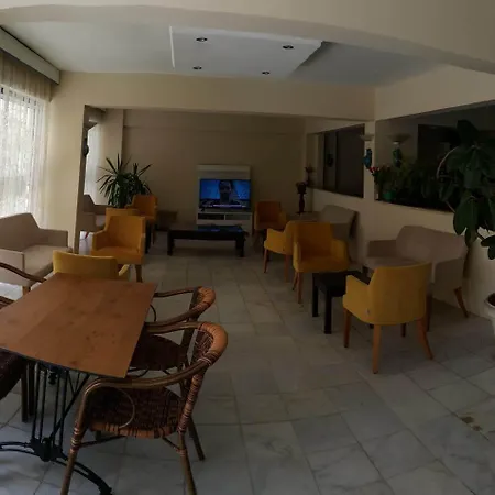 Ozgun Apartahotel Kusadasi