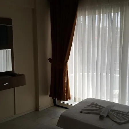 Ozgun 4* Kusadasi